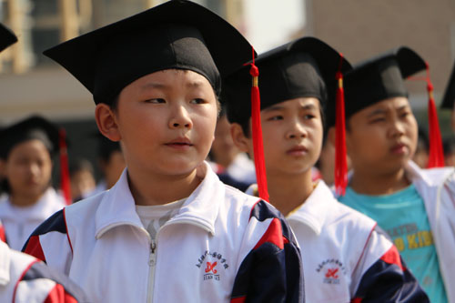 現(xiàn)外象湖校區(qū)舉辦第六屆秋季田徑運(yùn)動(dòng)會(huì)