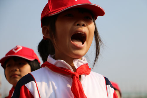 現(xiàn)外象湖校區(qū)舉辦第六屆秋季田徑運(yùn)動(dòng)會(huì)